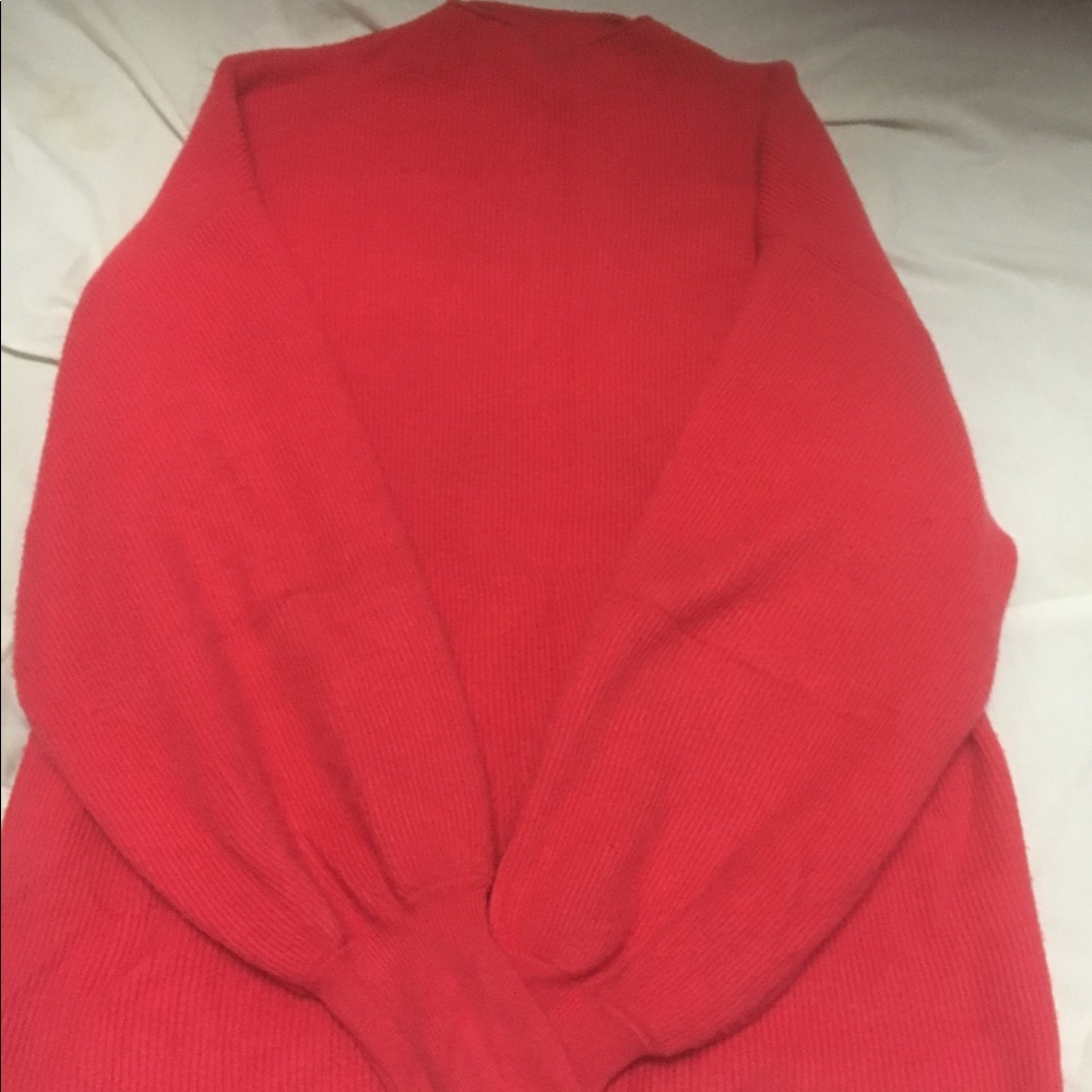 Women’s sweater